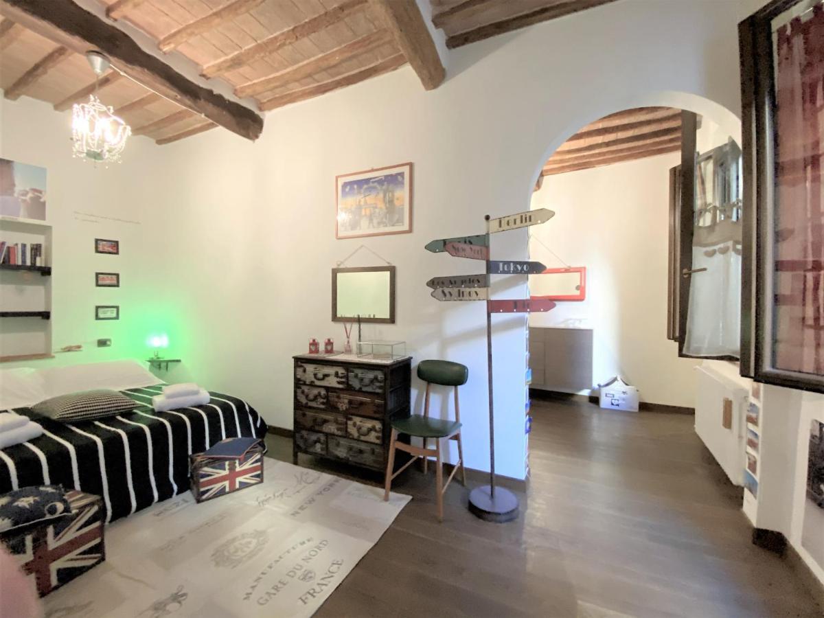 Il Mondo Di Claire - Cozy And Charm Siena Bagian luar foto